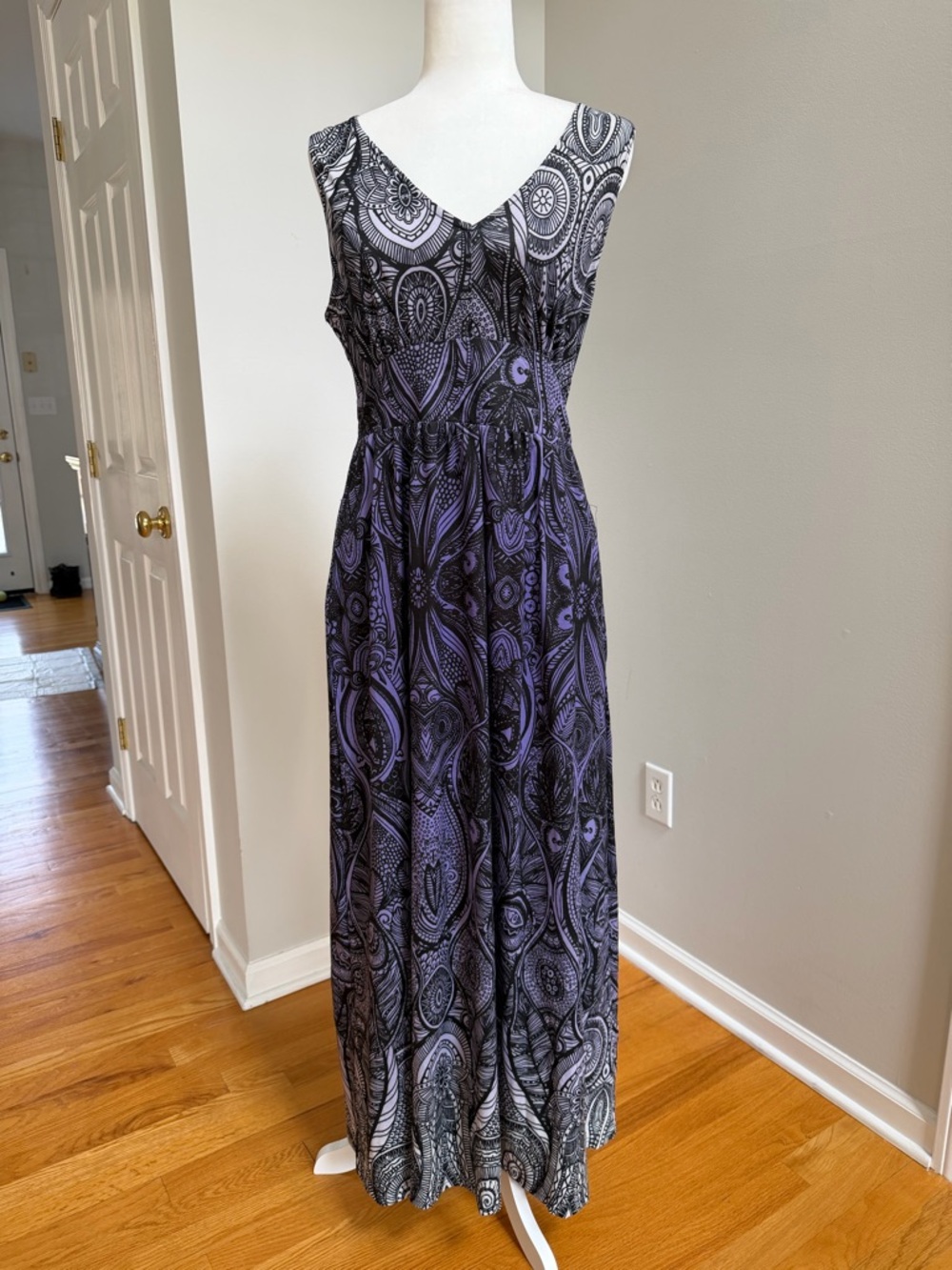 R&B Collection Sleeveless V-Neck Paisley Maxi Dress in Purple and Black